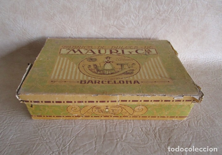 Cajas y cajitas met&aacute;licas: Caja de carton dulces mauri barcelona marca la pastora