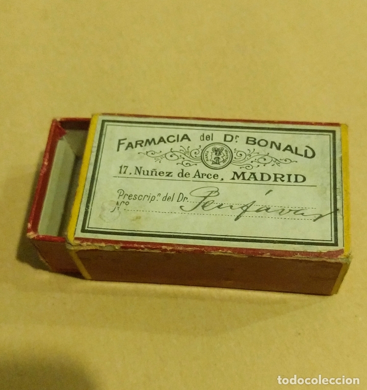 Blechdosen und Kisten: Cajita de Farmacia. Dr. Bonald. Madrid. Carton. 6,2 x 3,6 x 2,2 cms . Vell i Bell