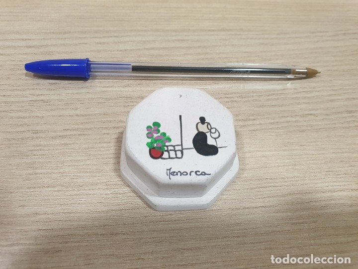 Cajas y cajitas met&aacute;licas: CAJITA CENICERO DE CER&Aacute;MICA - SOUVENIR DE MENORCA