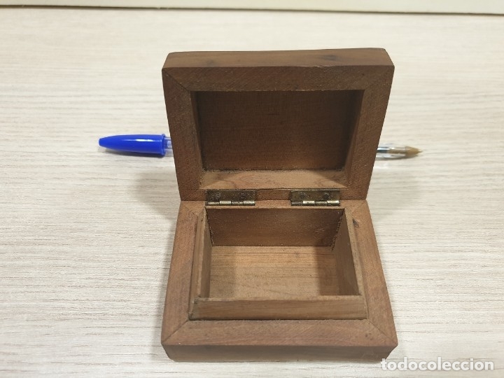 Cajas y cajitas met&aacute;licas: CAJITA DE MADERA CON INCRUSTACIONES - Foto 2