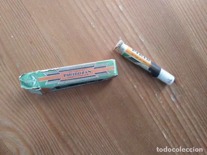 Cajas y cajitas met&aacute;licas: ENVASE 20 TABLETAS PIRIDOXAN MUY ANTIGUO CON SELLO FARMACEUTICO COLEGIO HUERFANOS