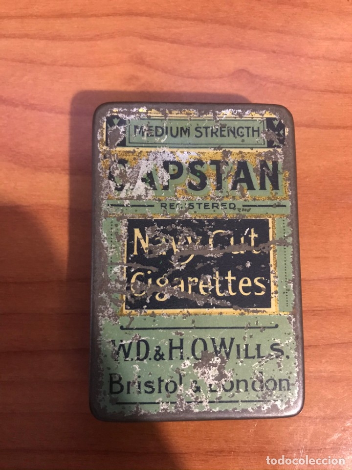 Cajas y cajitas met&aacute;licas: ANTIGUA CAJA METAL CAPSTAN NAVY CUT CIGARRETTES