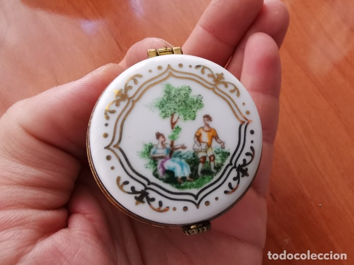 Cajas y cajitas met&aacute;licas: PRECIOSA Y ANTIGUA CAJITA FINA PORCELANA COLECCION DEL PRADO ESPECIAL COLECCIONISTAS