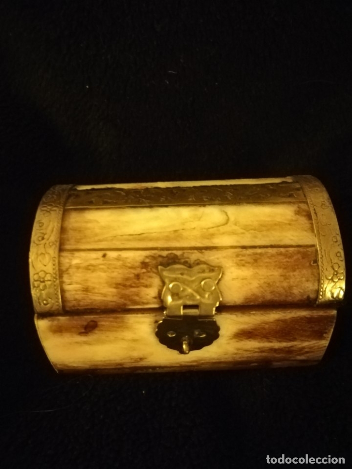 Cajas y cajitas met&aacute;licas: Joyero mini de hueso - Foto 2