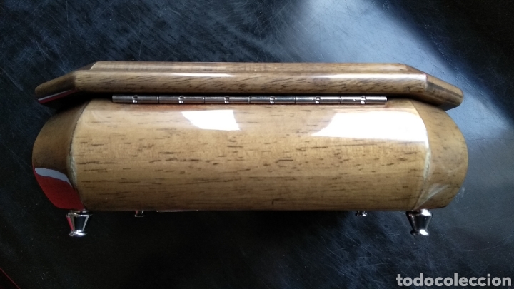 Cajas y cajitas met&aacute;licas: JOYERO MUSICAL ,,MADERA Y PLATA - Foto 6