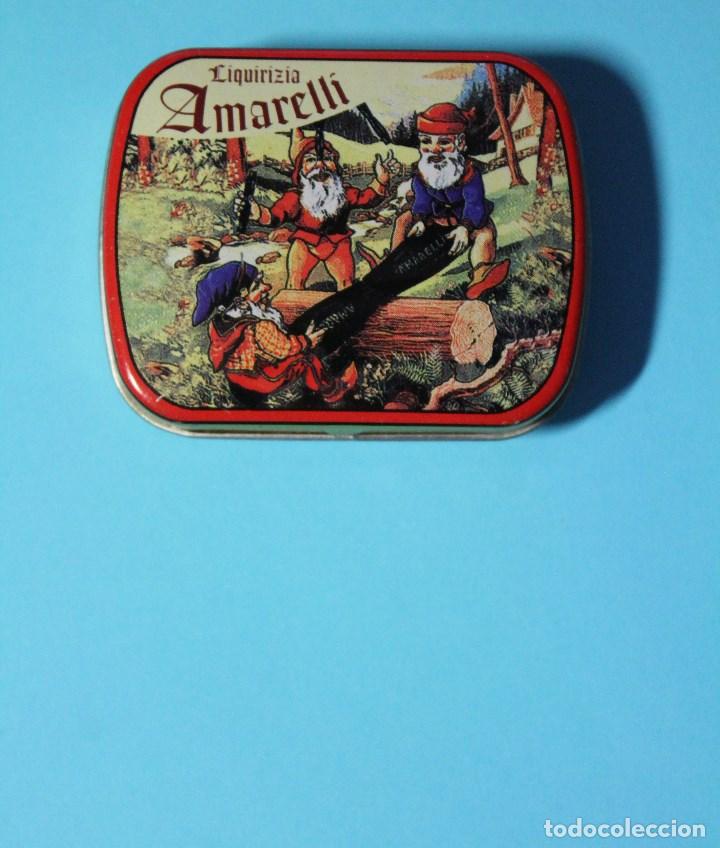 Cajas y cajitas met&aacute;licas: CAJITA METALICA. LIQUIRIZIA AMARELLI. ENANITOS. GNOMOS. BOSQUE Y TRONCOS. MIDE 6 X 4,5 CM. VER FOTOS