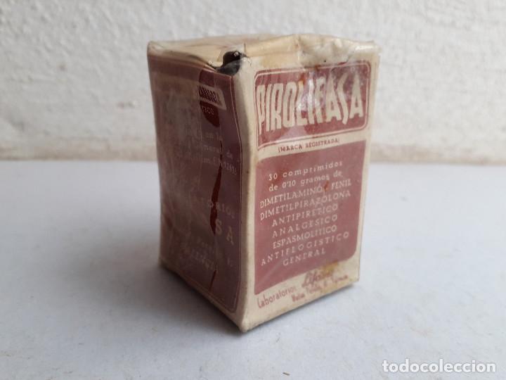 Cajas y cajitas met&aacute;licas: caja de farmacia/ medicamento de a&ntilde;os 50/60 aprox: pirolifasa, lab lifasa (sin abrir)