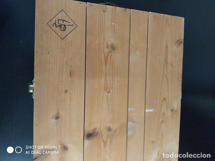 Caja de madera con cierre para decorar