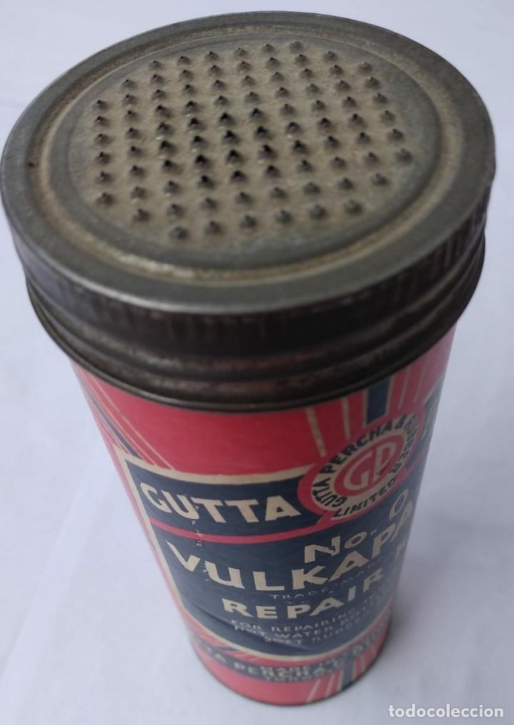Blechdosen und Kisten: Antiguo bote de carton Vulkapatch - Made in Toronto (Canada)