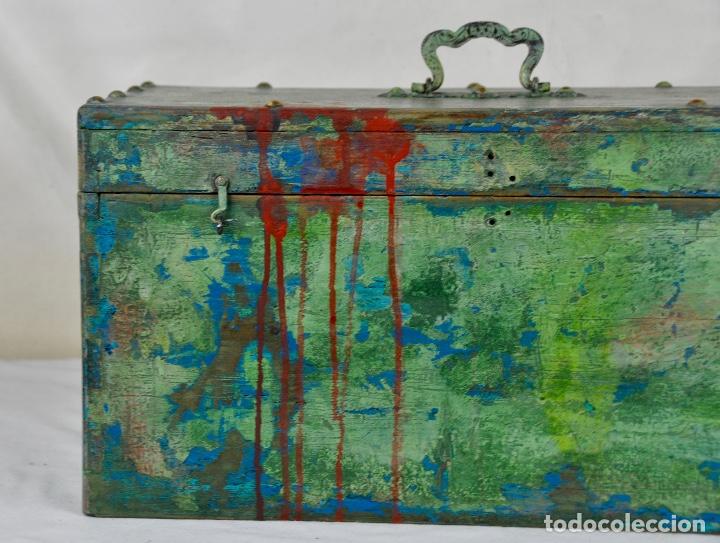 Cajas y cajitas met&aacute;licas: Caja de madera pintada de verde - Foto 2
