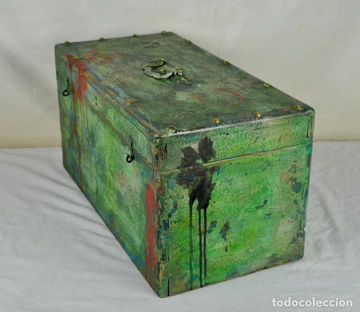 Cajas y cajitas met&aacute;licas: Caja de madera pintada de verde - Foto 12