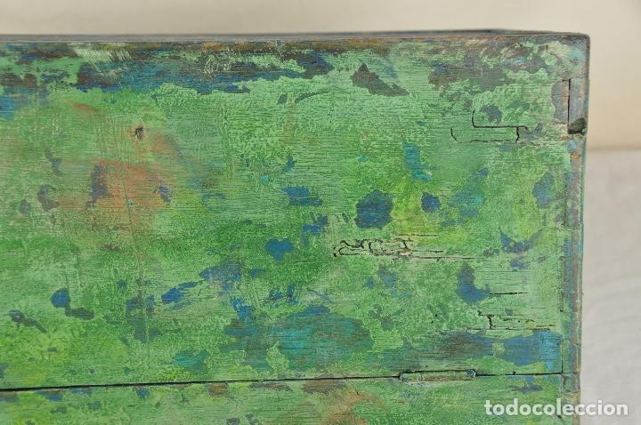 Cajas y cajitas met&aacute;licas: Caja de madera pintada de verde - Foto 17