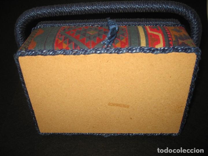 Cajas y cajitas met&aacute;licas: CAJA FORRADA EN TELA CON ASA - Foto 5