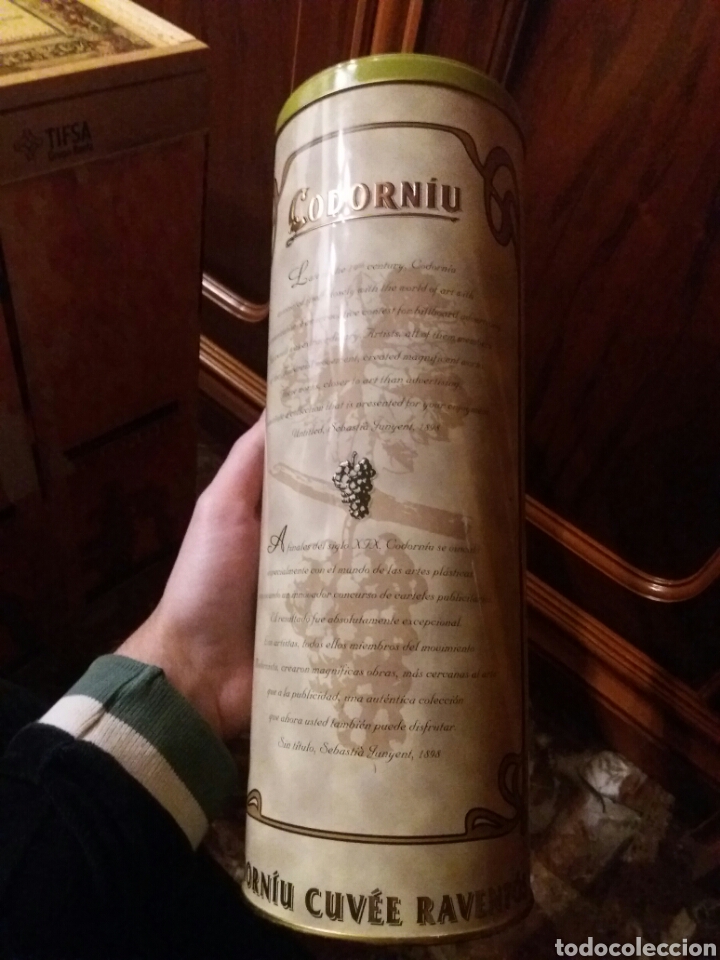 Cajas y cajitas met&aacute;licas: Codorniu bote met&aacute;lico caja - Foto 2