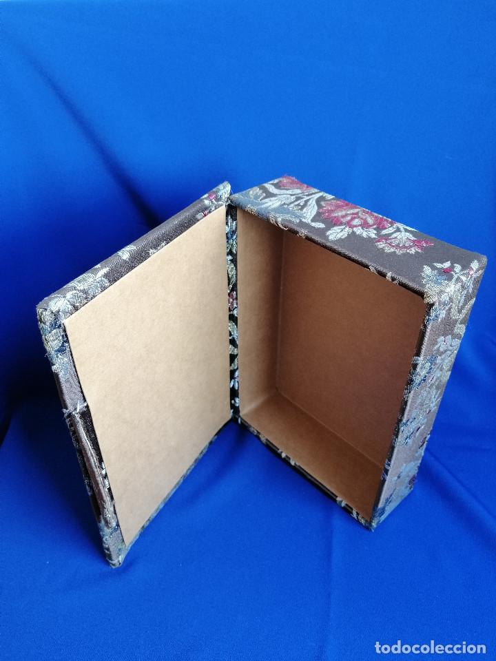 Cajas y cajitas met&aacute;licas: CAJA CON TELA FALLERA - Foto 3