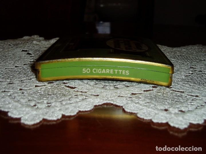 Cajas y cajitas met&aacute;licas: Cajetilla de tabaco antigua Abdullah - Foto 4