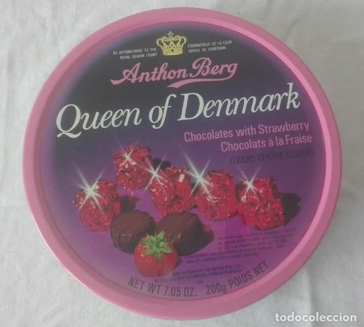 Bo&icirc;tes et petites bo&icirc;tes m&eacute;talliques: Caja de bombones &rdquo;Queen of Denmark&rdquo;. C1