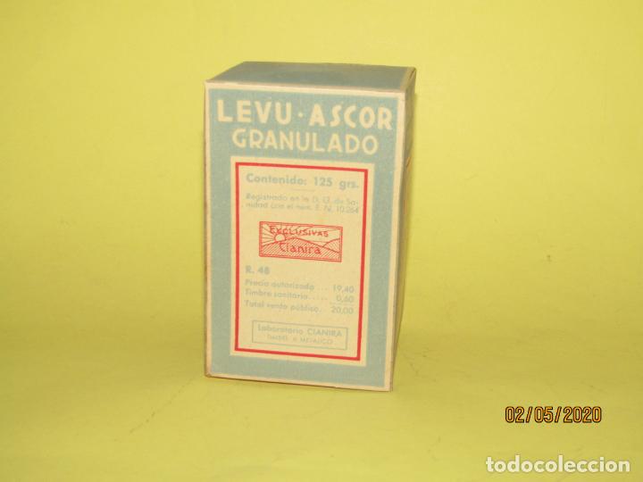 Boxes and metal boxes: Antigua Caja de Farmacia Medicina de LEVU ASCOR Granulado de Lab. CIANIRA