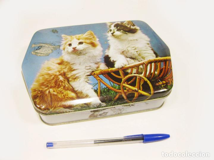 Boxes and metal boxes: CAJA DE LATA DE CARAMELOS DE CAF&Eacute; EL AVI&Oacute;N