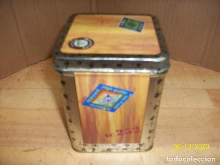 Cajas y cajitas met&aacute;licas: CAJA DE TE DE HOJALATA - Foto 2