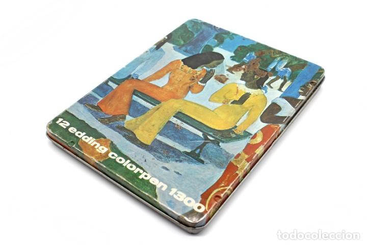 Cajas y cajitas met&aacute;licas: Caja vac&iacute;a de metal litografiado, Edding Colorpen 1300 con fragmento del cuadro Ta Matete de Gauguin