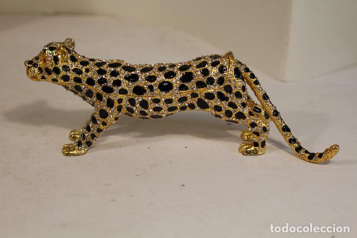 Cajas y cajitas met&aacute;licas: caja joyero leopardo