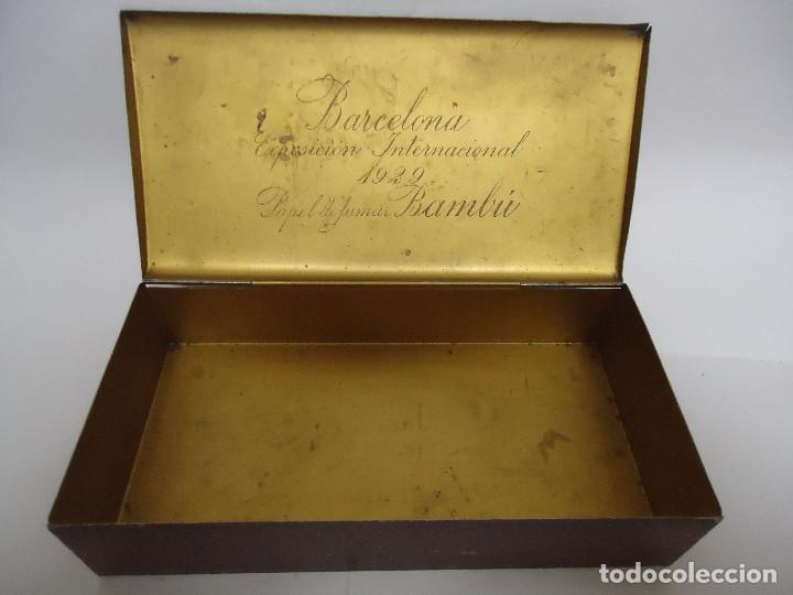 Bo&icirc;tes et petites bo&icirc;tes m&eacute;talliques: ANTIGUA CAJA DE PAPEL DE FUMAR BAMBU, BARCELONA EXPOSICION UNIVERSAL A&Ntilde;O 1929. -- 12