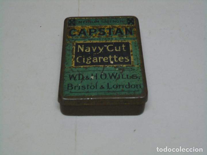 Boxes and metal boxes: ANTIGUA CAJA METALICA DE TABACO MARCA CAPSTAN. -- 12