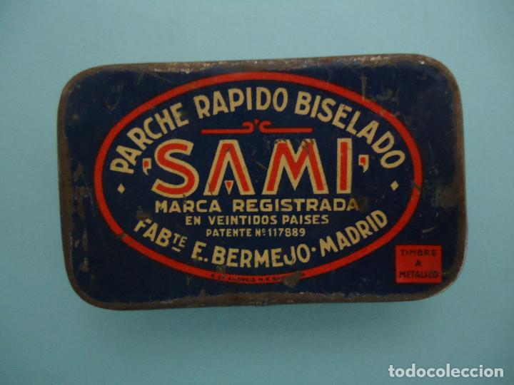 Boxes and metal boxes: ANTIGUA CAJA METALICA DE PARCHES MARCA SAMI. -- 12
