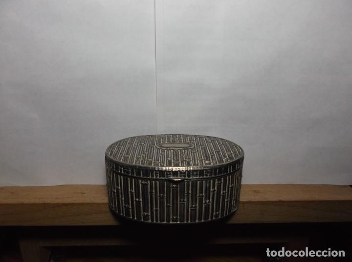 Cajas y cajitas met&aacute;licas: JOYERO DE METAL - ANTIGUO.