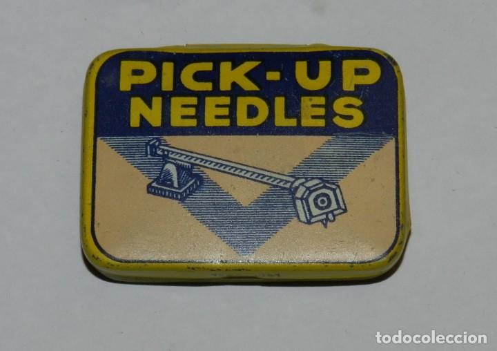 Casse e cassette metalliche: Caja metalica de agujas para gramofono Pick-up Needles, muy buen estado, mide 4,5 x 3 cms.