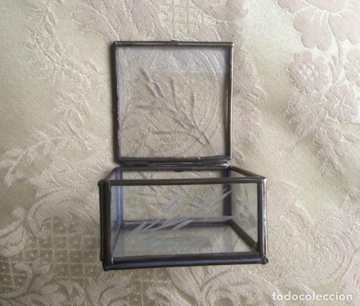 Cajas y cajitas met&aacute;licas: CAJA DE CRISTAL HECHA EN INDIA - Foto 4