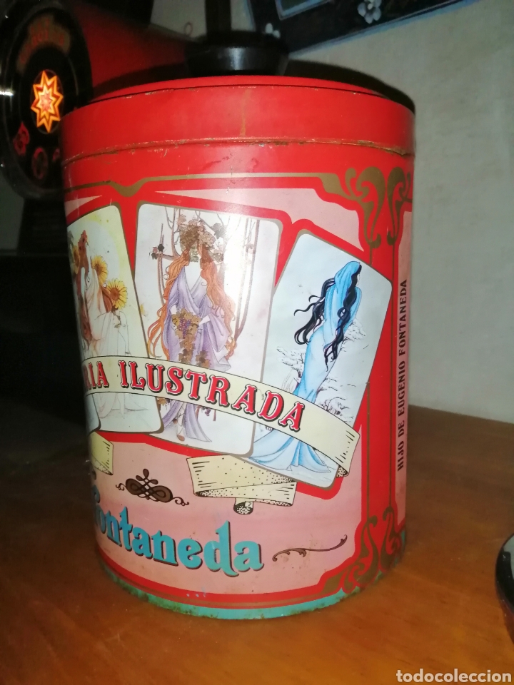 Cajas y cajitas met&aacute;licas: Bote de hojalata a&ntilde;os 1970 Mar&iacute;a fontaneda ilustrada