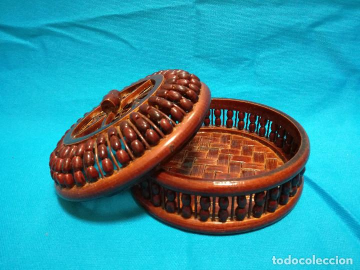 Casse e cassette metalliche: CAJA / COFRE / JOYERO DE MADERA MUY ELABORADA