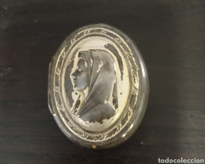 Cajas y cajitas met&aacute;licas: Caja guarda Rosario metal plateado.