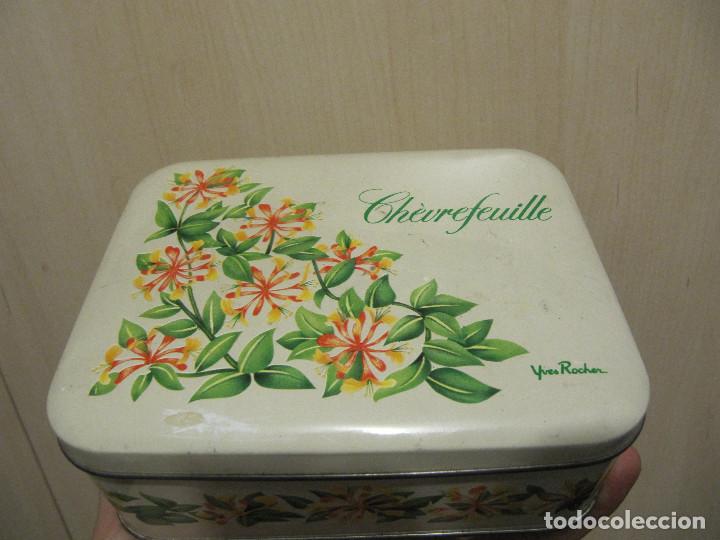 Cajas y cajitas met&aacute;licas: Antigua caja laton Yves Rocher Chevrefeuille