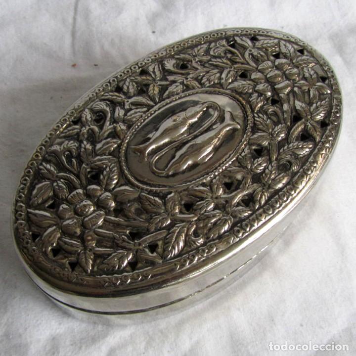 Casse e cassette metalliche: Caja de alpaca s&iacute;mbolo Piscis