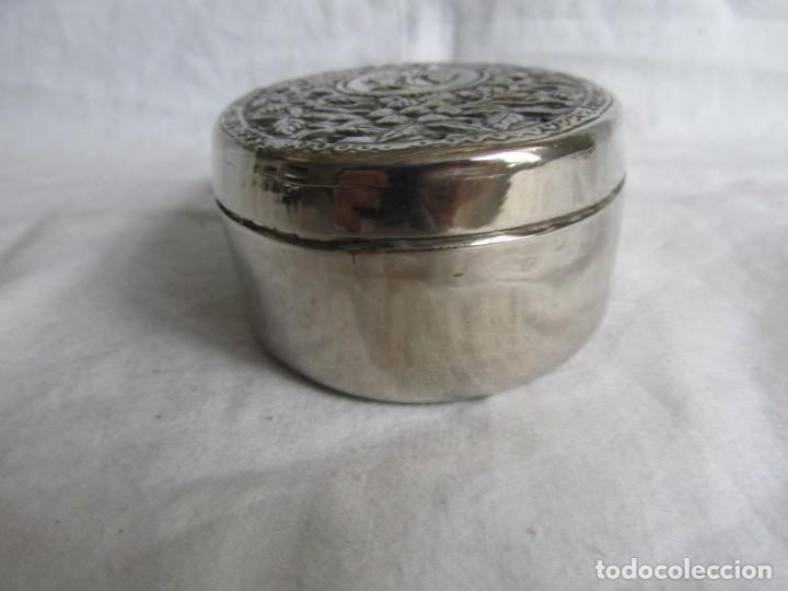 Cajas y cajitas met&aacute;licas: Caja de alpaca s&iacute;mbolo Piscis - Foto 5