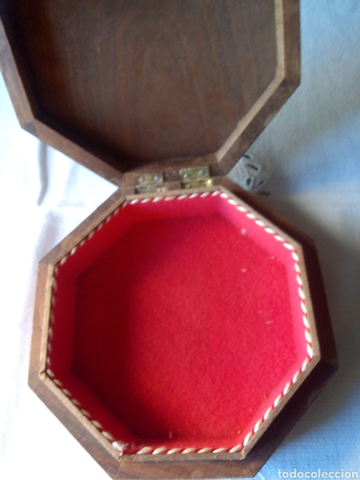 Cajas y cajitas met&aacute;licas: Joyero de madera con incrustaciones de n&aacute;car - Foto 4