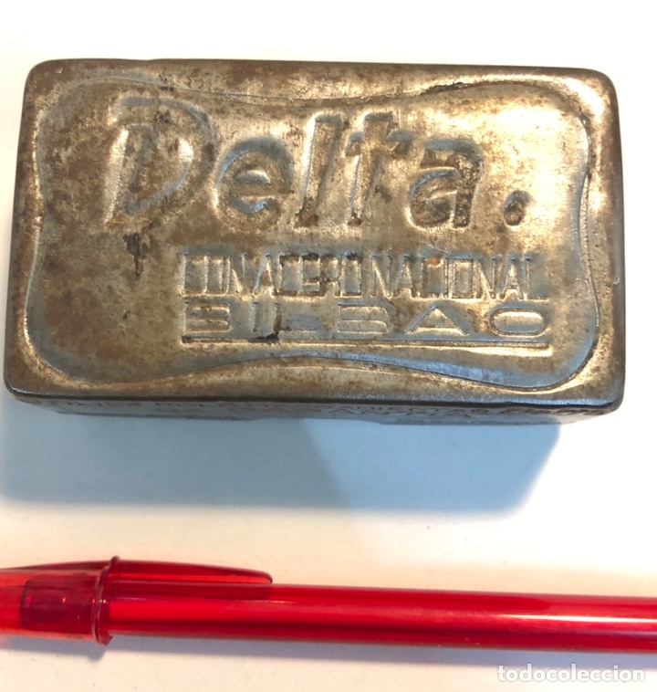 Cajas y cajitas met&aacute;licas: INDUSTRIA VASCA. POSTGUERRA. DELTA. - Foto 1