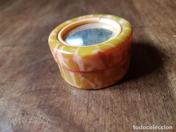 Cajas y cajitas met&aacute;licas: Antigua cajita de celuloide para colorete