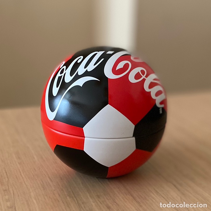 Blechdosen und Kisten: Bol de CocaCola - Bal&oacute;n de Futbol