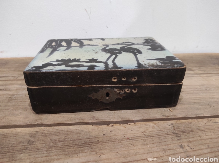 Cajas y cajitas met&aacute;licas: ANTIGUA CAJA TIPO JOYERO DE MADERA