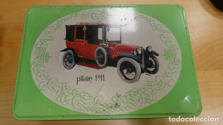 Cajas y cajitas met&aacute;licas: ANTIGUA LATA DE DECORACI&Oacute;N PILAIN 1911 . CON PUBLICIDAD DE COLA CAO