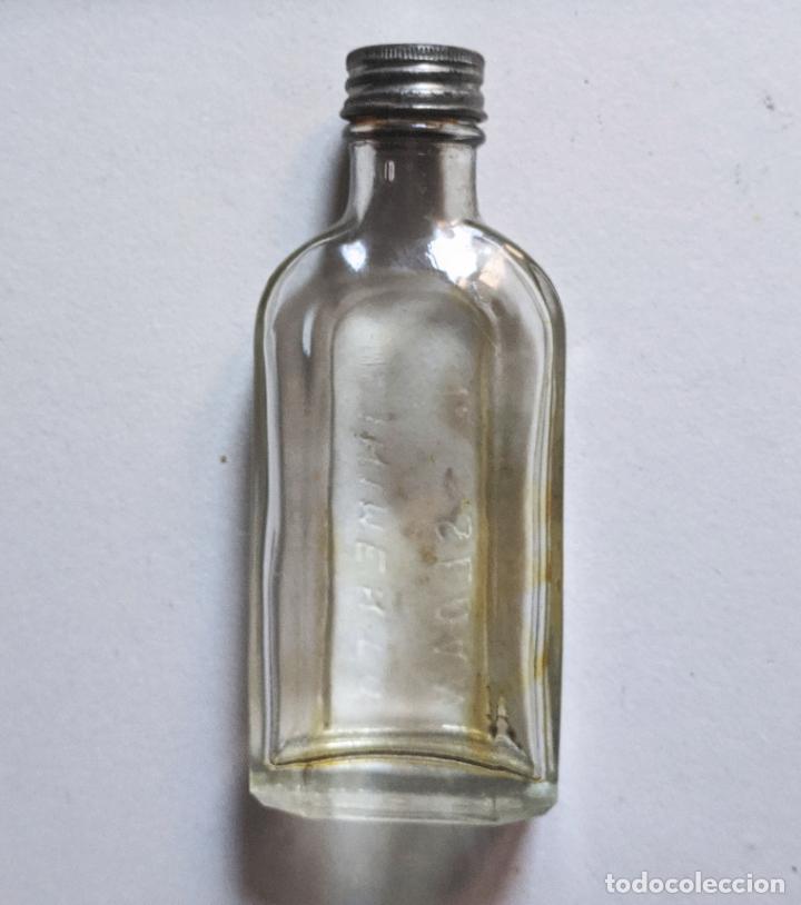 Cajas y cajitas met&aacute;licas: Farmacia. Botella vac&iacute;a de Linimento Sloan, Marcado en el cristal en relieve,Vell i Bell