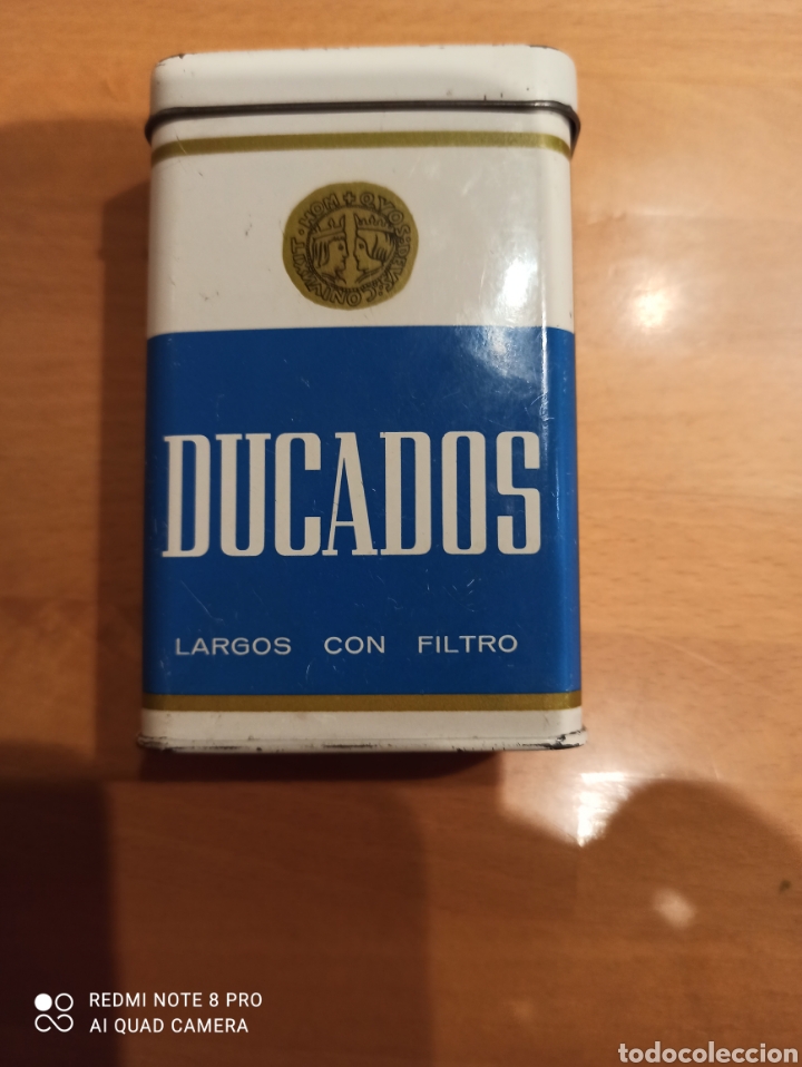 Boxes and metal boxes: Cajetilla met&aacute;lica de Ducados