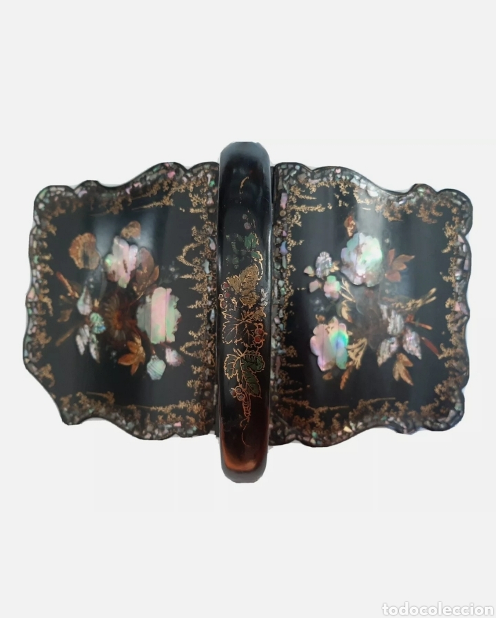 Boxes and metal boxes: Jennens Betteridge Mache Paper Box With Floral Decoration Inlaids. Papel Mache&nbsp; caja antigua inglesa