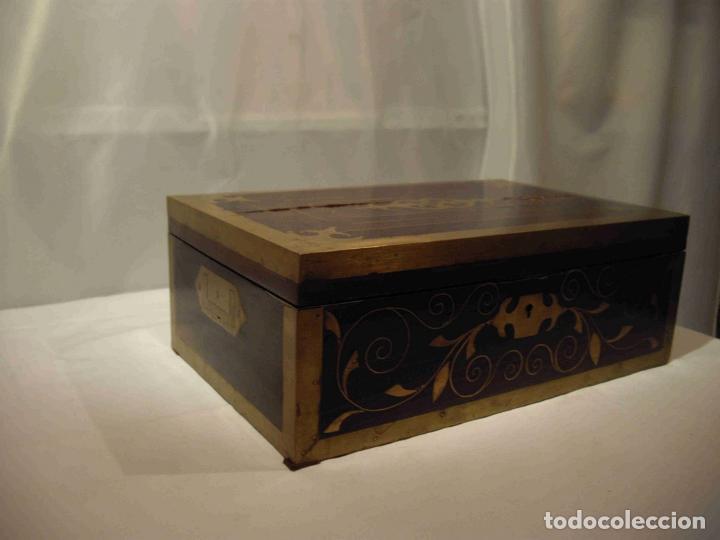 Cajas y cajitas met&aacute;licas: CAJA ESCRITORIO MADERA LATON - Foto 2