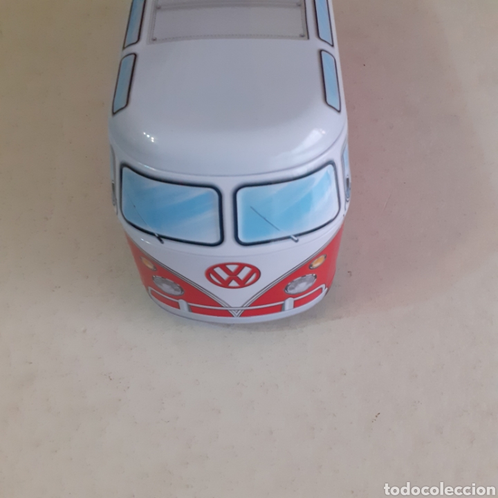 Cajas y cajitas met&aacute;licas: Caja en forma de furgoneta Volkswagen. 24 x 12,5 x 9 cm
