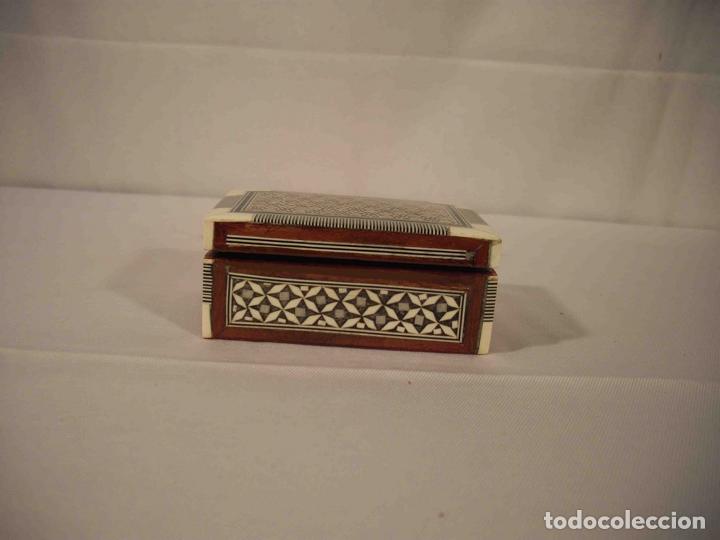 Blechdosen und Kisten: CAJA NACAR MODELO 4